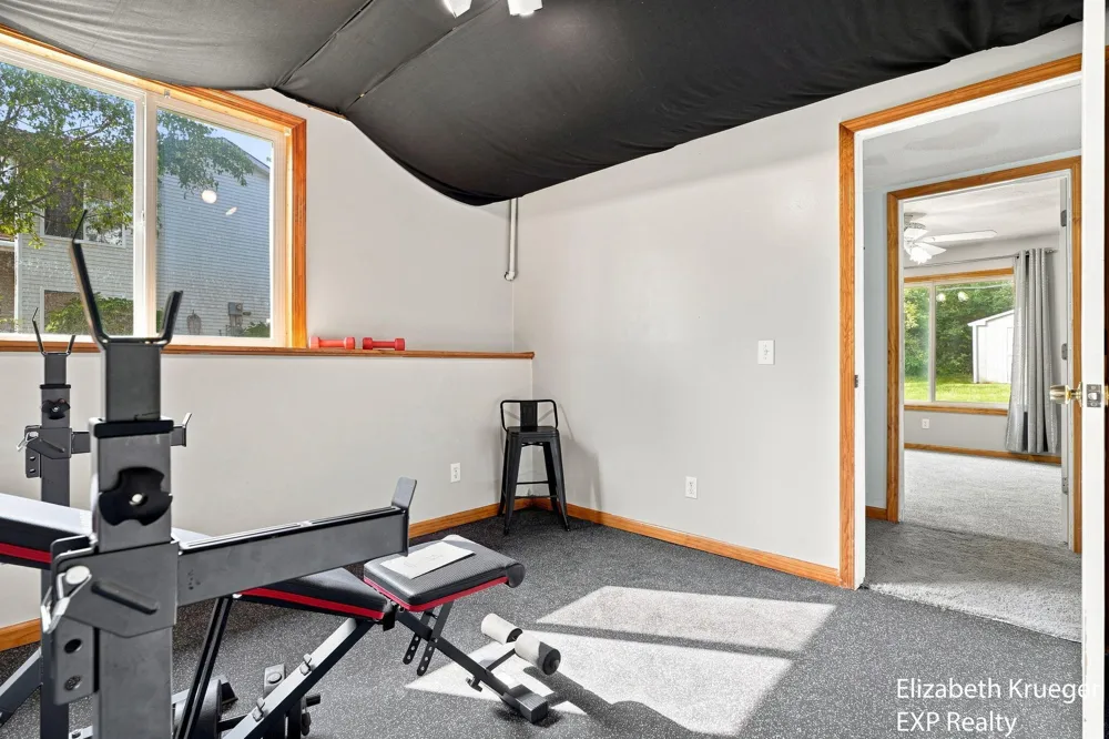 1031 Legacy Drive NE Comstock Park, MI 49321