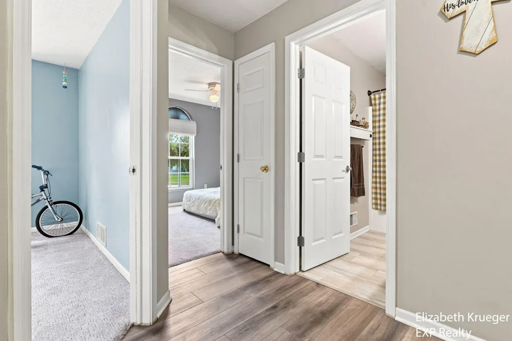 1031 Legacy Drive NE Comstock Park, MI 49321