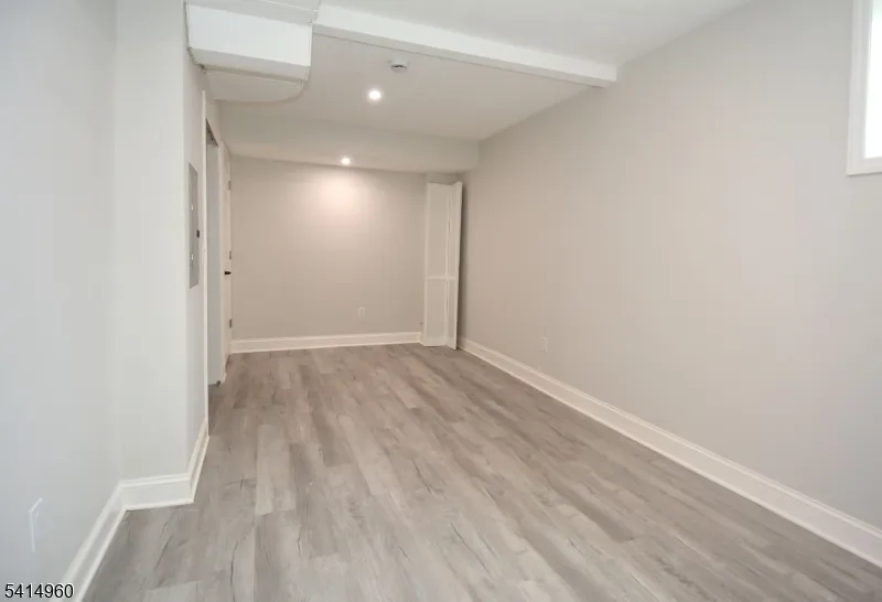 3 Brown St Flemington, NJ 08822