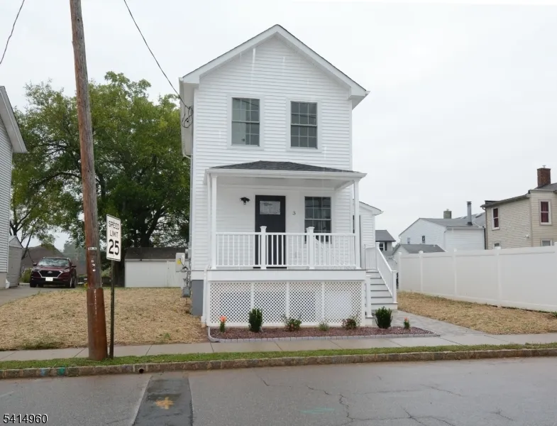 3 Brown St Flemington, NJ 08822