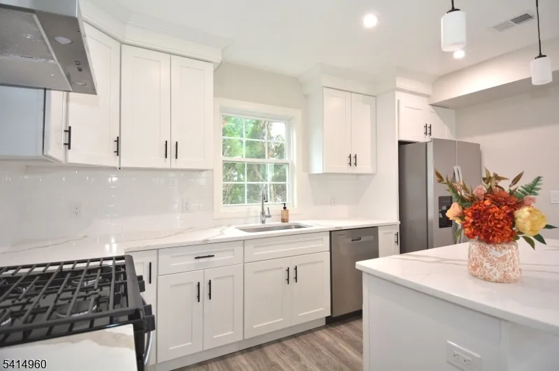 3 Brown St Flemington, NJ 08822