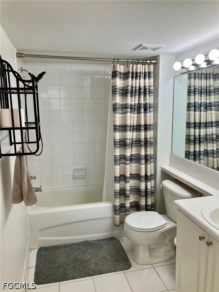 Wildwood Lakes Boulevard #205 Naples, FL 34104