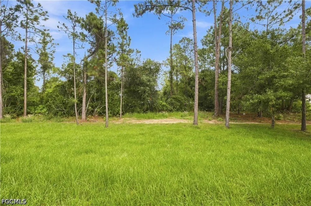 Acacia Avenue Lehigh Acres, FL 33972