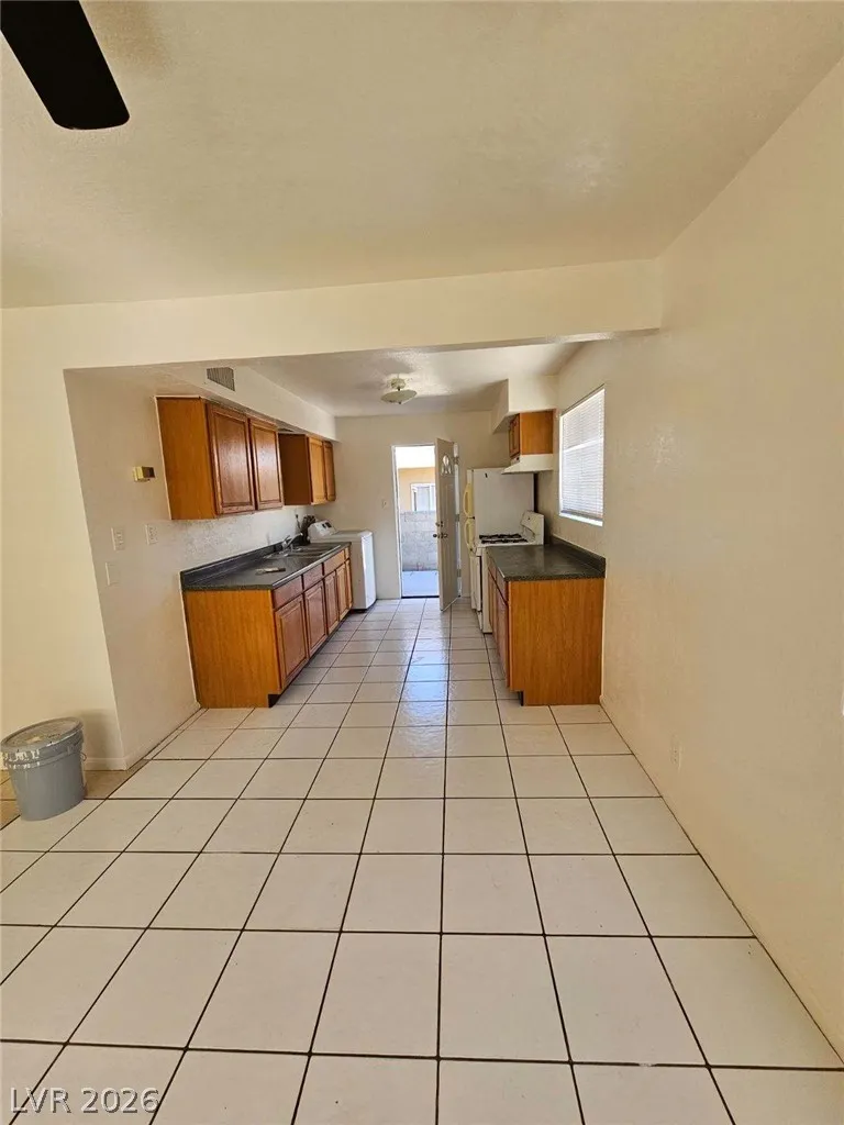 709 11th Street Las Vegas, NV 89101