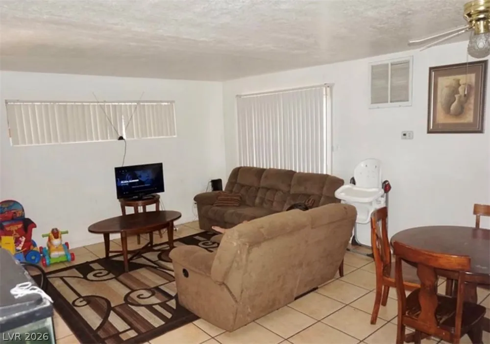 709 11th Street Las Vegas, NV 89101