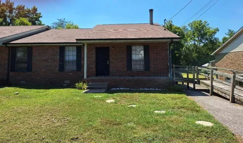 204 Fawnwood Ct