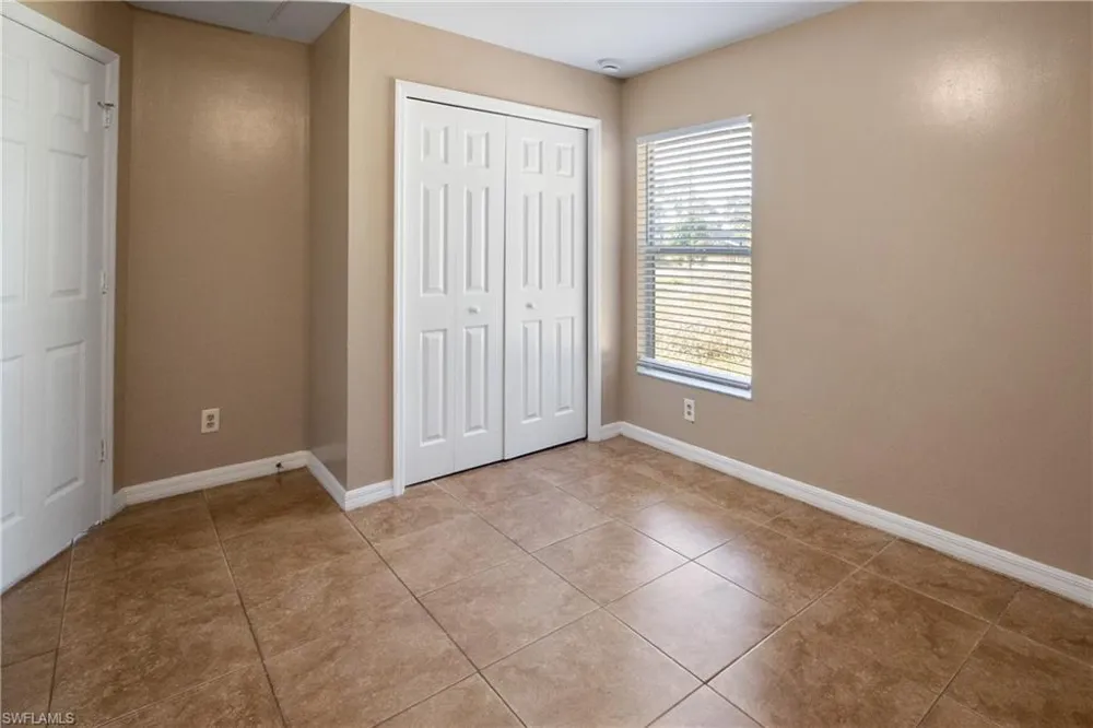 5107 25th Street SW Lehigh Acres, FL 33973