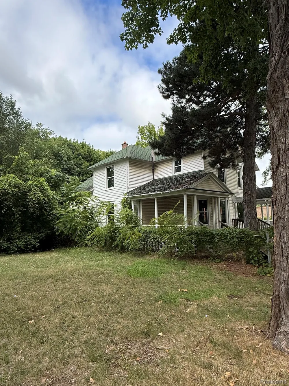 1028 Oak Street Flint City, MI 48503