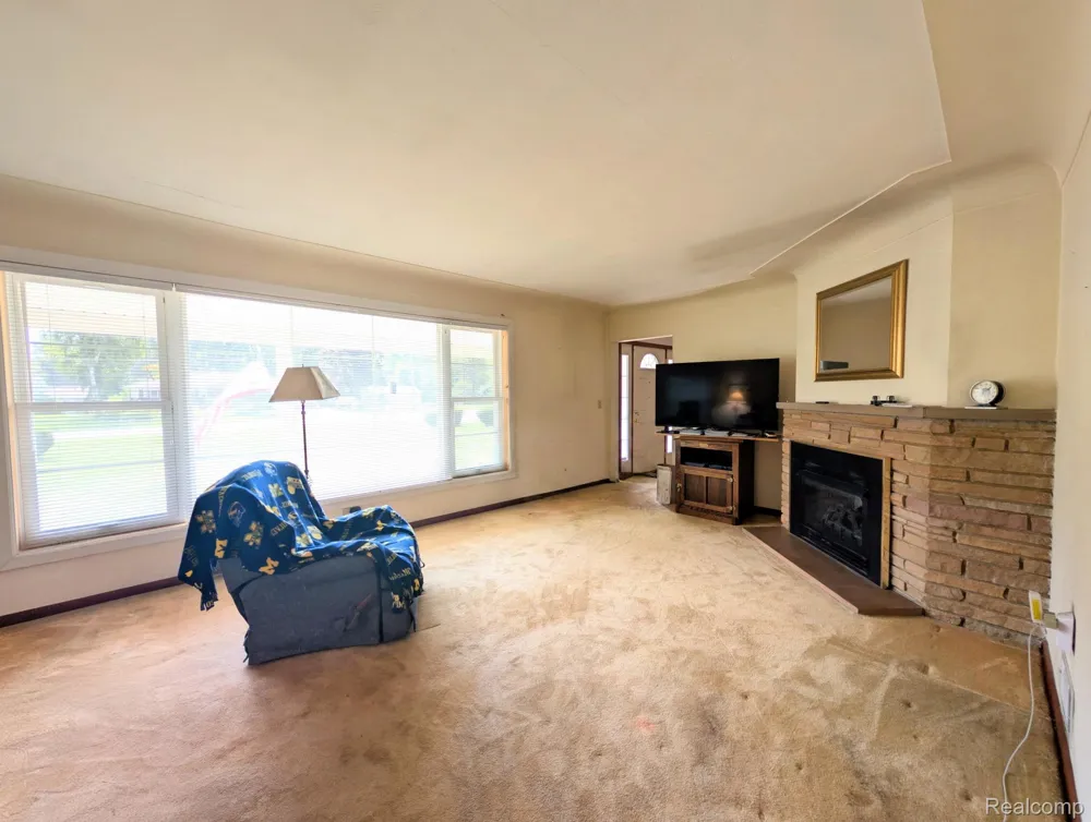 4203 Gregor Street Genesee Charter Township, MI 48458