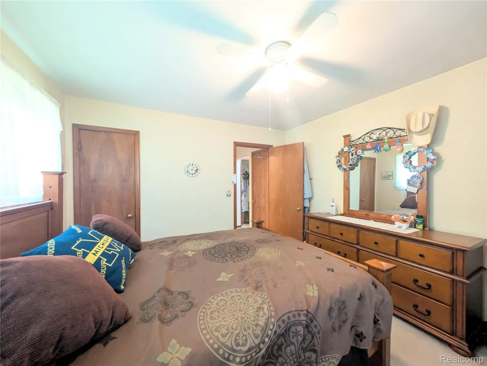 4203 Gregor Street Genesee Charter Township, MI 48458