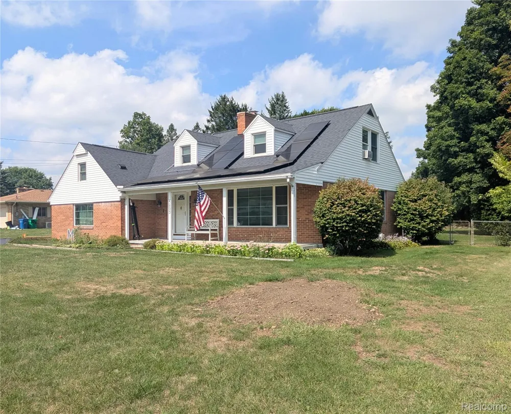 4203 Gregor Street Genesee Charter Township, MI 48458