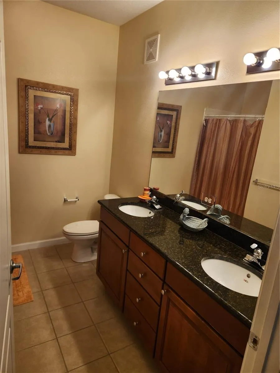 5257 CANE ISLAND LOOP #302 Kissimmee, FL 34746