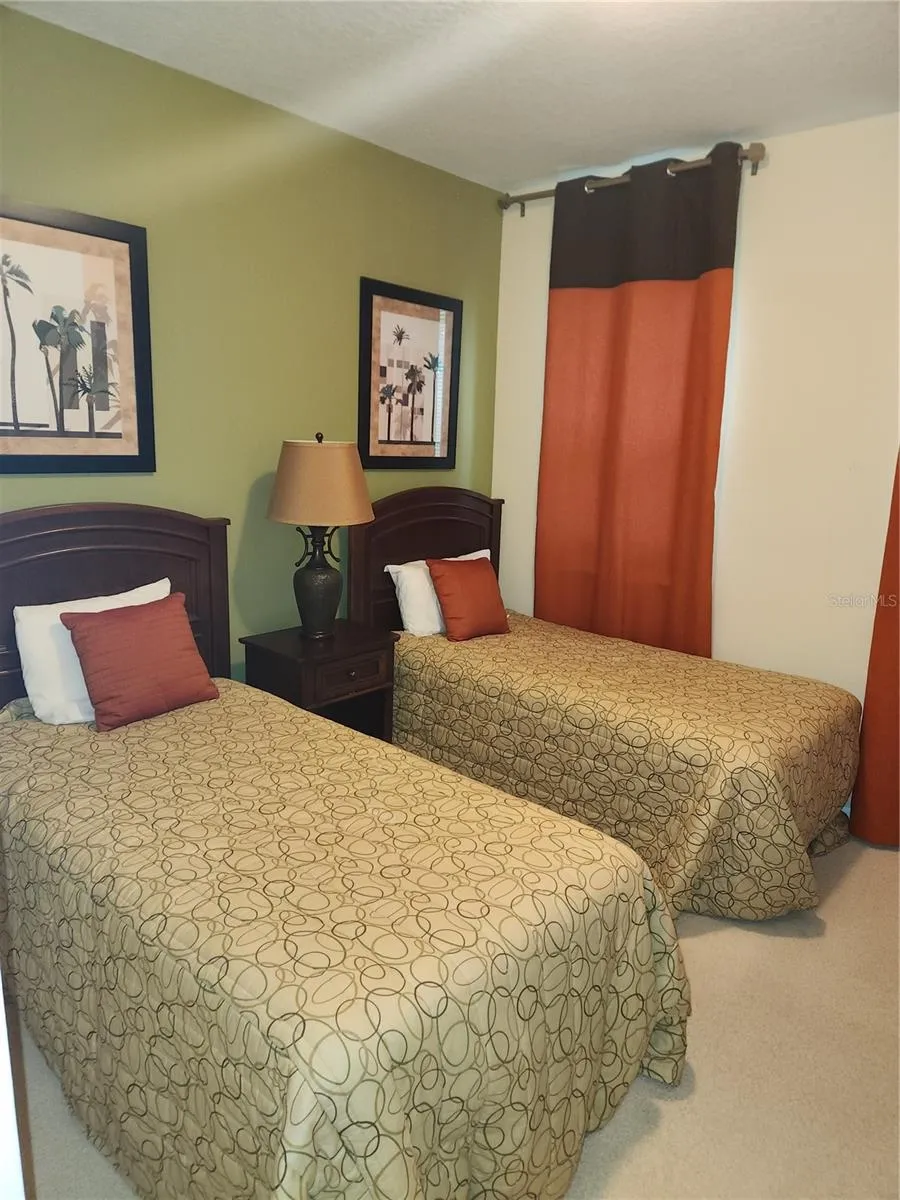 5257 CANE ISLAND LOOP #302 Kissimmee, FL 34746