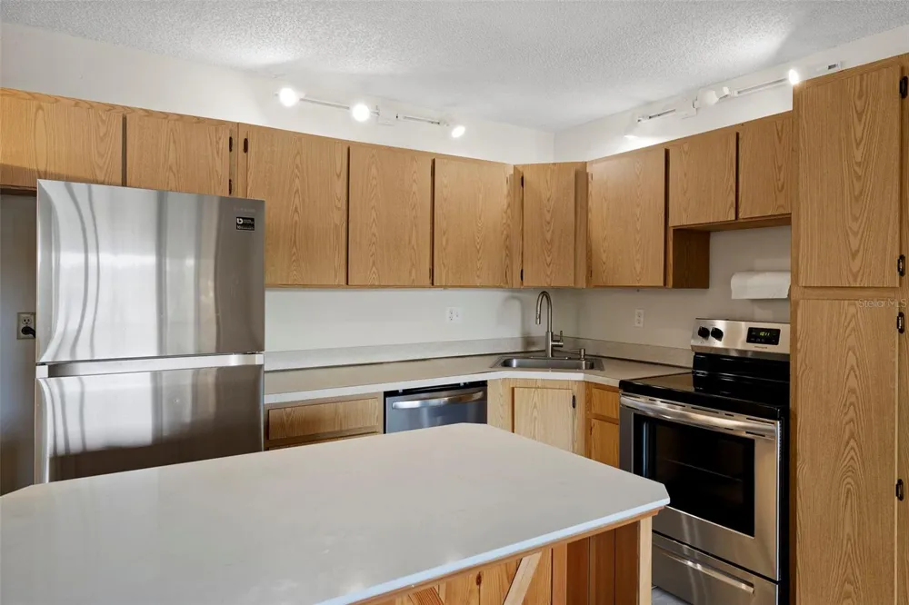 1423 PINE GLEN LANE #C1 Tarpon Springs, FL 34688