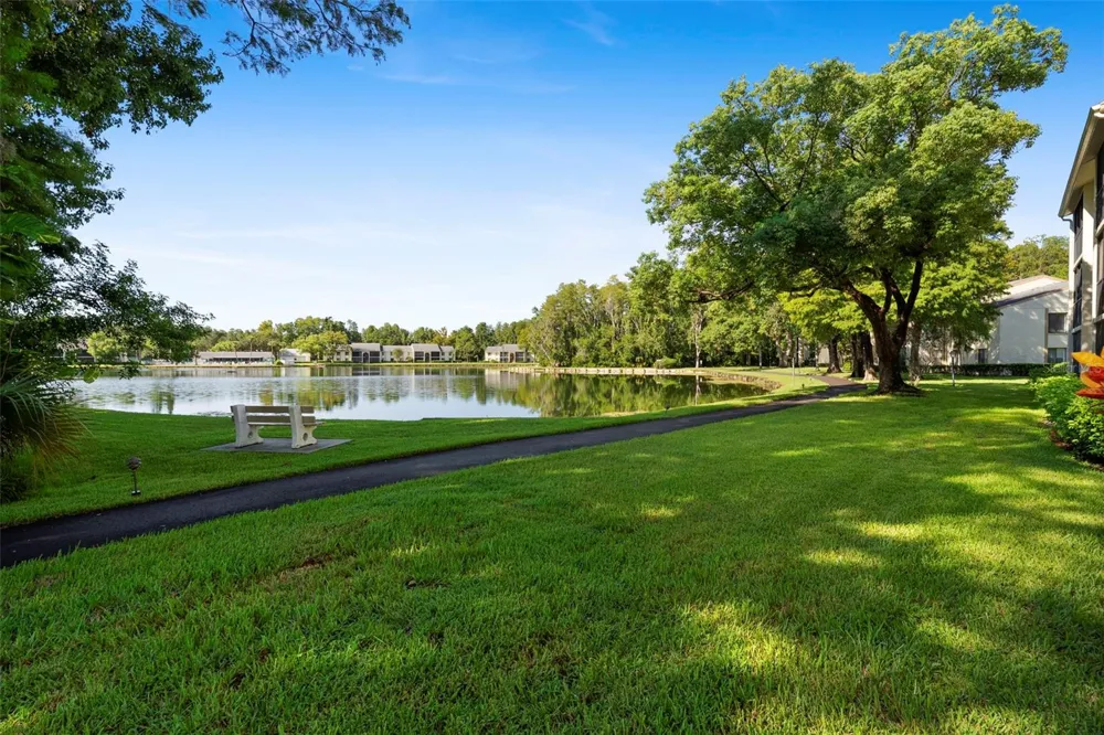 1423 PINE GLEN LANE #C1 Tarpon Springs, FL 34688