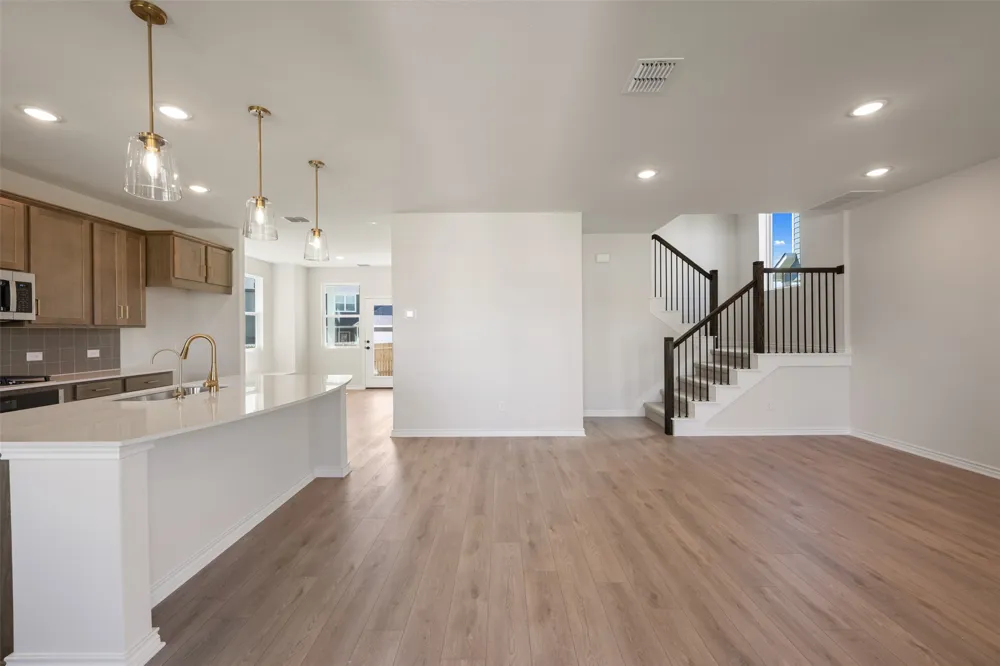 437 Carr Drive Liberty Hill, TX 78642