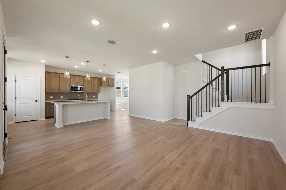 437 Carr Drive Liberty Hill, TX 78642