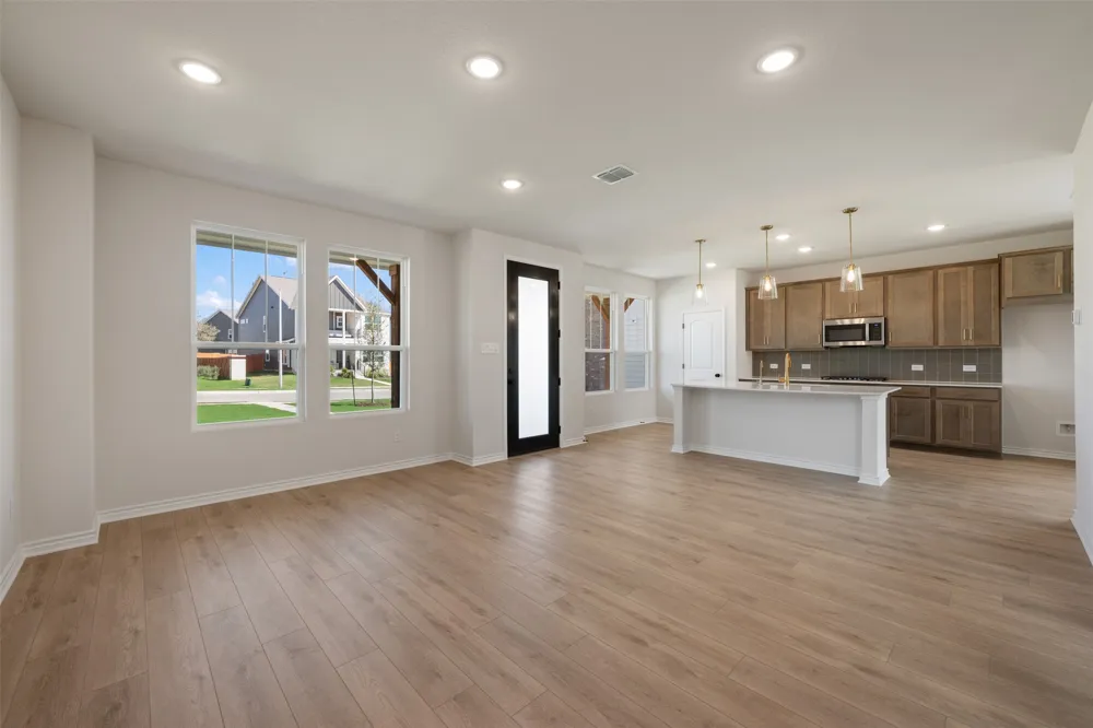 437 Carr Drive Liberty Hill, TX 78642