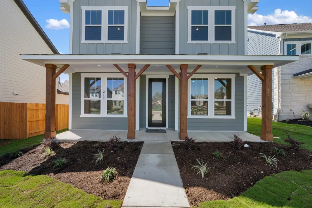 437 Carr Drive Liberty Hill, TX 78642