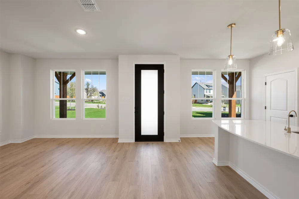 437 Carr Drive Liberty Hill, TX 78642