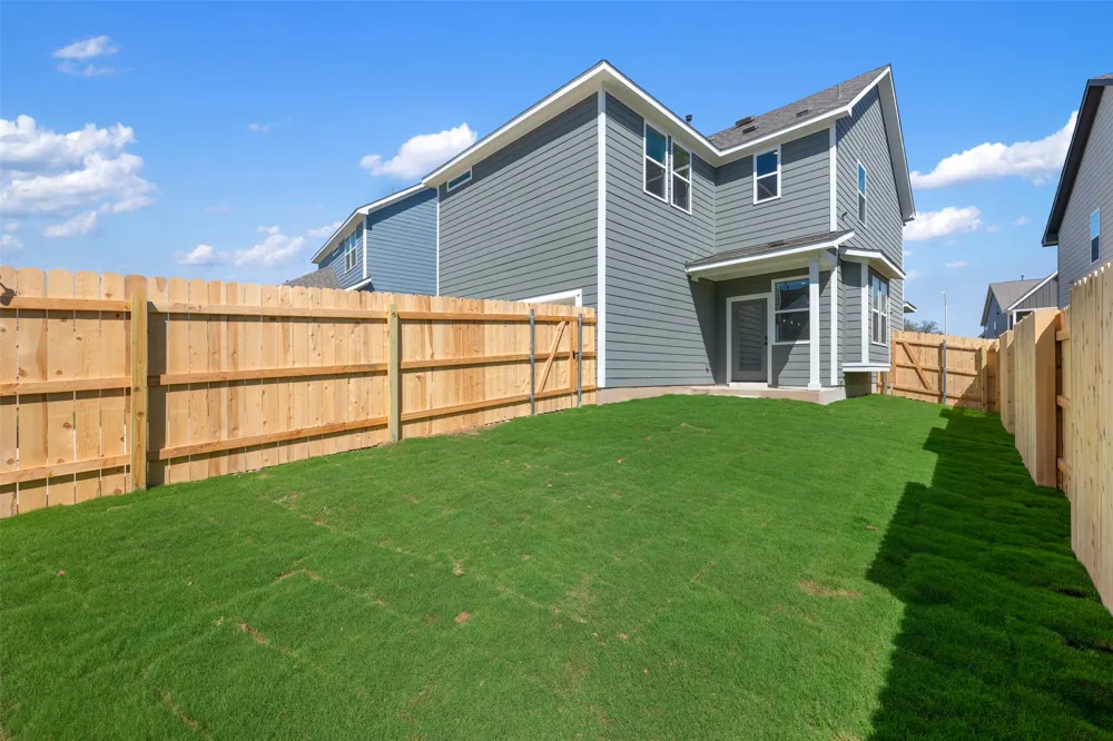 437 Carr Drive Liberty Hill, TX 78642