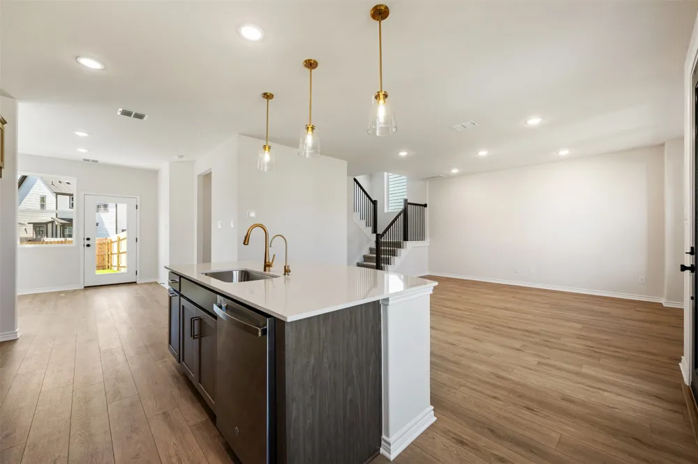 437 Carr Drive Liberty Hill, TX 78642