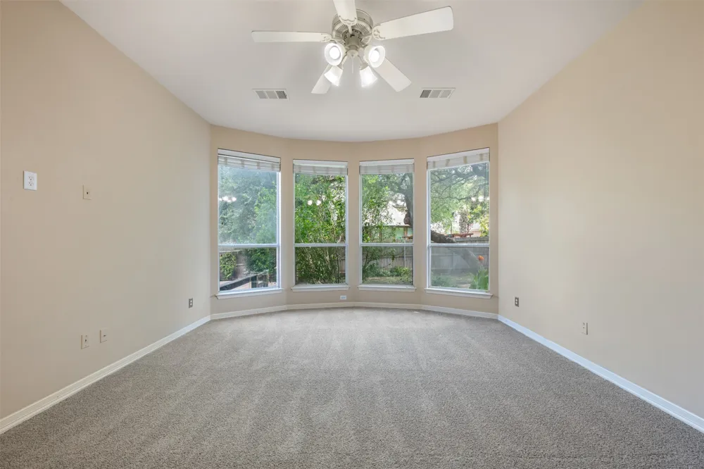 2238 Fernspring Drive Round Rock, TX 78665