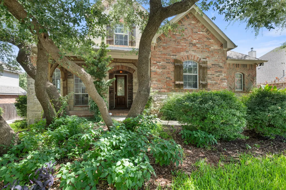 2238 Fernspring Drive Round Rock, TX 78665
