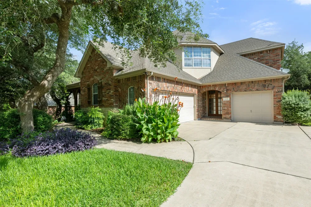 2238 Fernspring Drive Round Rock, TX 78665