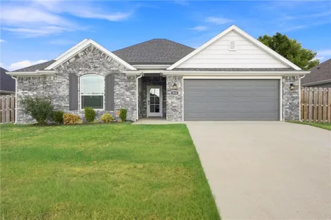 310 W Tyler Road