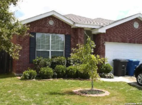 13726 Riverbank