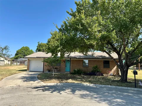 102 Mockingbird Circle