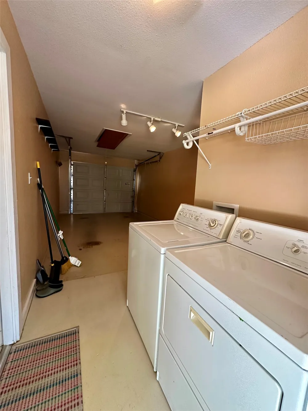 102 Mockingbird Circle Early, TX 76802