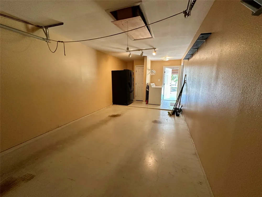 102 Mockingbird Circle Early, TX 76802