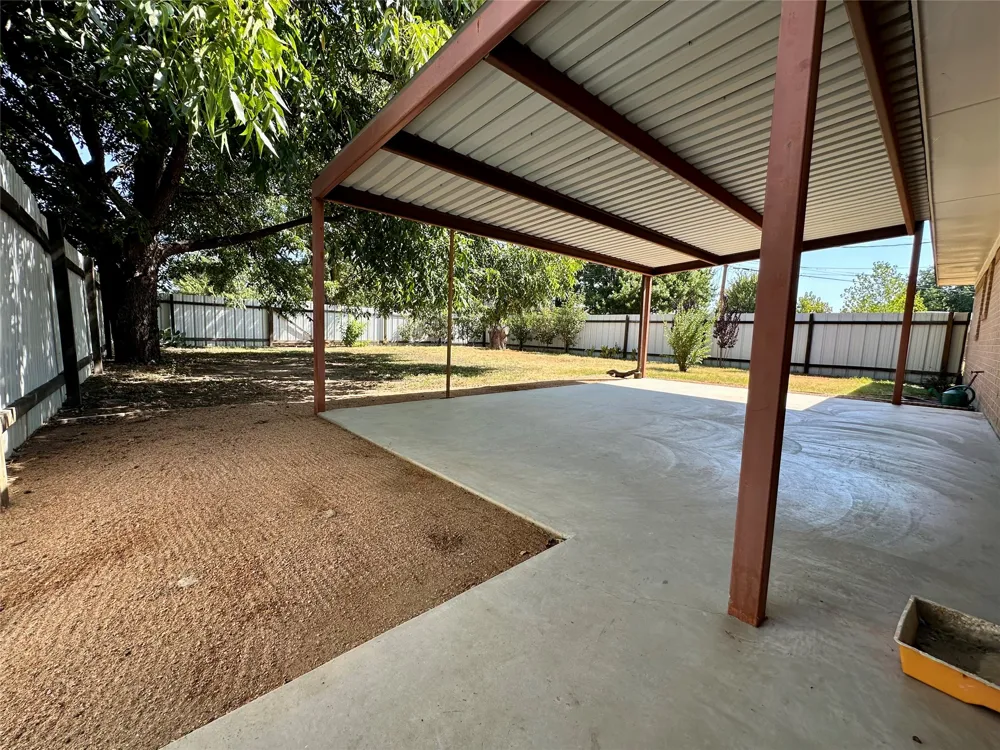 102 Mockingbird Circle Early, TX 76802