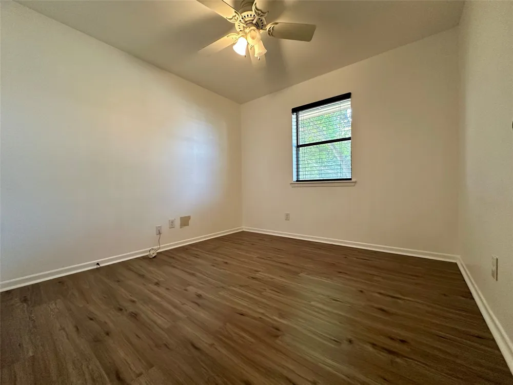 102 Mockingbird Circle Early, TX 76802