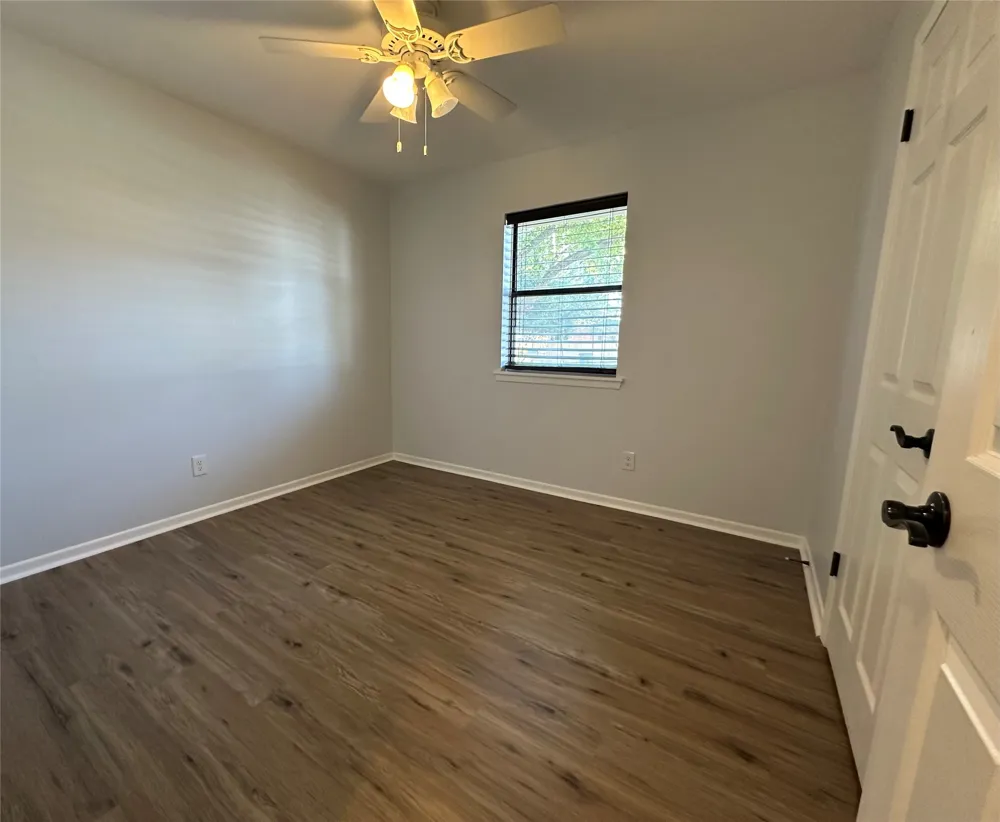 102 Mockingbird Circle Early, TX 76802