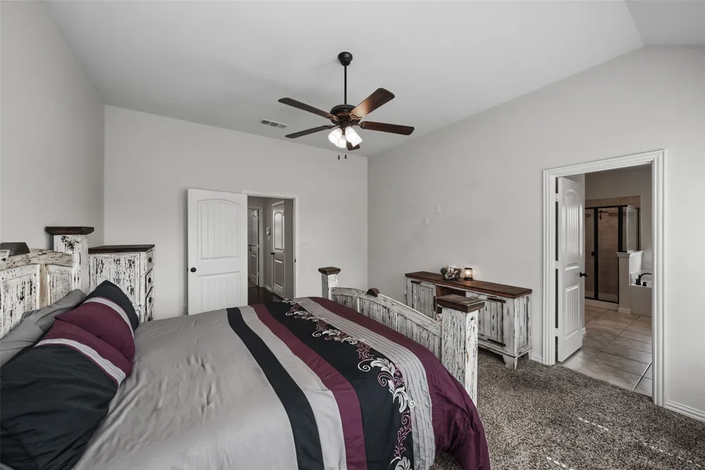 1268 County Road 4797 Springtown, TX 76082