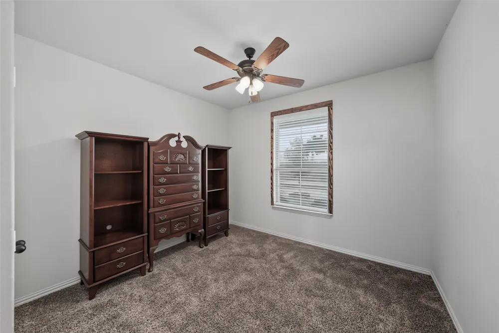 1268 County Road 4797 Springtown, TX 76082