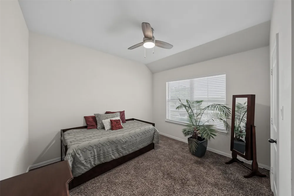 1268 County Road 4797 Springtown, TX 76082