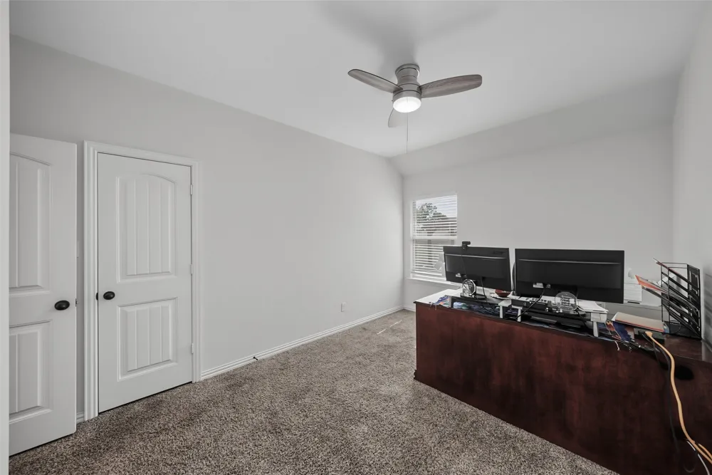 1268 County Road 4797 Springtown, TX 76082