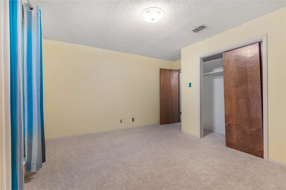 1814 Sandra Drive Sherman, TX 75092