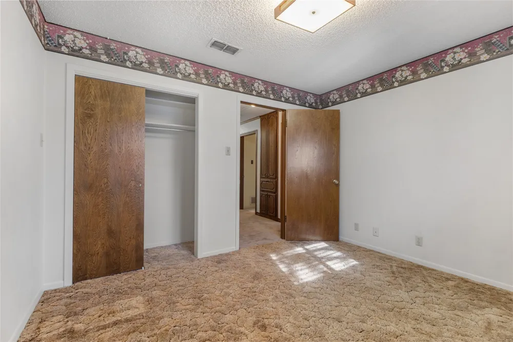 1814 Sandra Drive Sherman, TX 75092