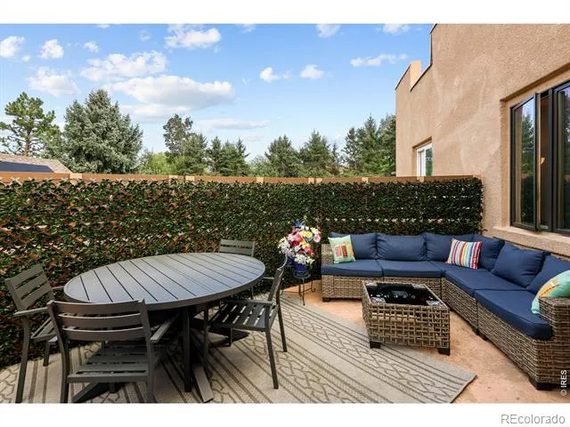 611 Cascade Avenue Boulder, CO 80302