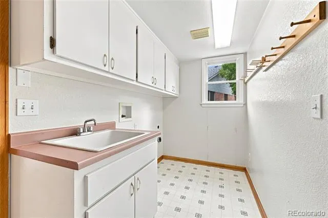 11349 E Louisiana Avenue Aurora, CO 80012