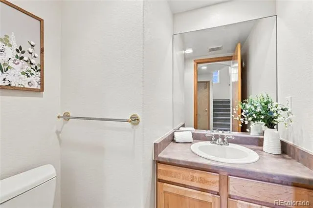11349 E Louisiana Avenue Aurora, CO 80012