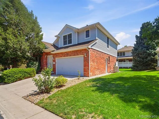 11349 E Louisiana Avenue Aurora, CO 80012