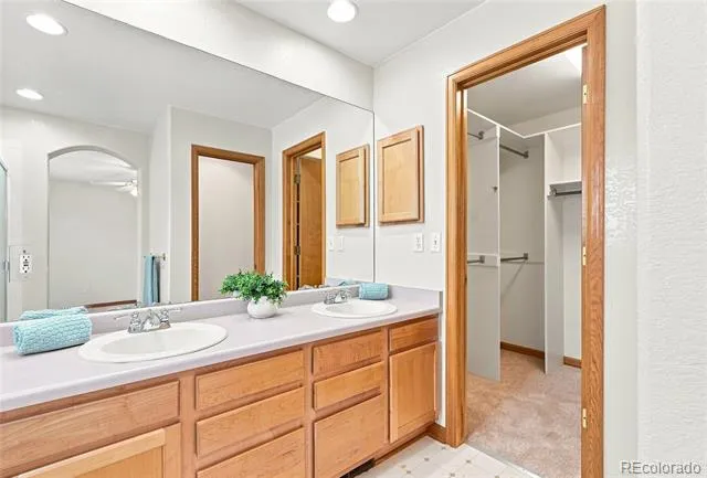 11349 E Louisiana Avenue Aurora, CO 80012