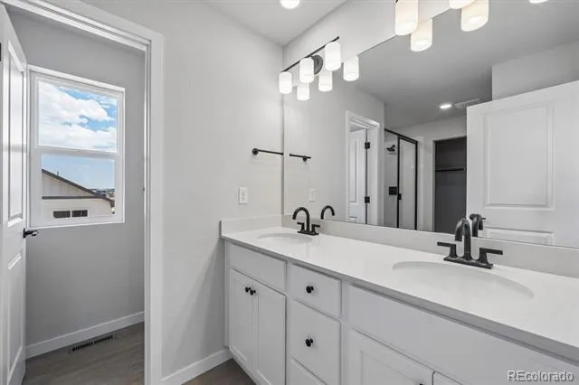 5784 Indigo Rose Street Aurora, CO 80019