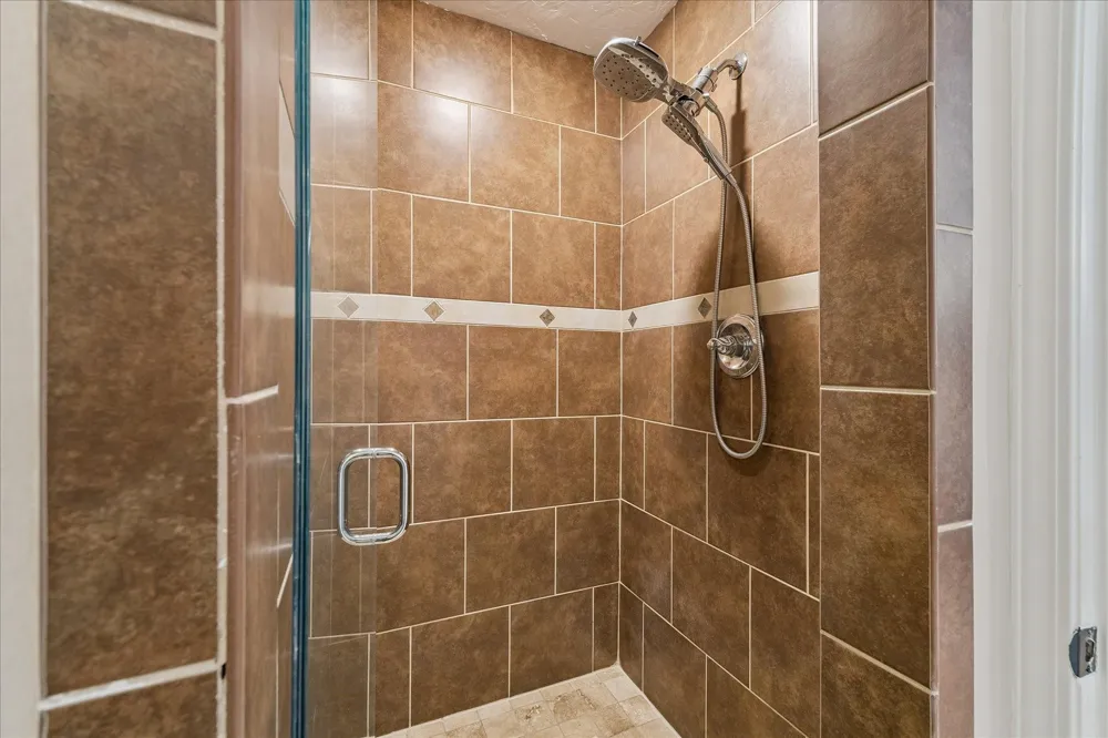 5402 Valkeith Drive Houston, TX 77096